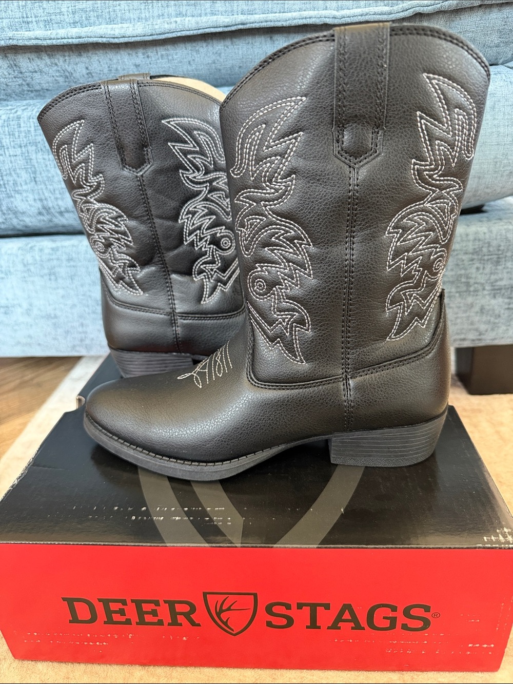 Deer Stags Black Western Embroidered Unisex Cowboy Boots Size 4
